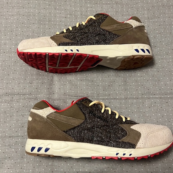 Like New Sz 10 Bodega X Inferno ‘Tweed’ Rebook Hexalite No Box worn once - Picture 3 of 7